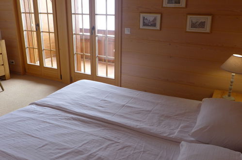 Foto 24 - Appartamento con 3 camere da letto a Grindelwald