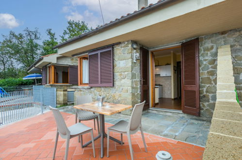 Photo 3 - Appartement de 1 chambre à Lamporecchio avec piscine et jardin