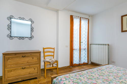 Foto 18 - Appartamento con 1 camera da letto a Lamporecchio con piscina e terrazza