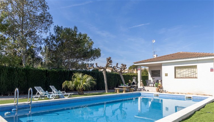 Foto 1 - Casa con 3 camere da letto a Deltebre con piscina privata e vista mare