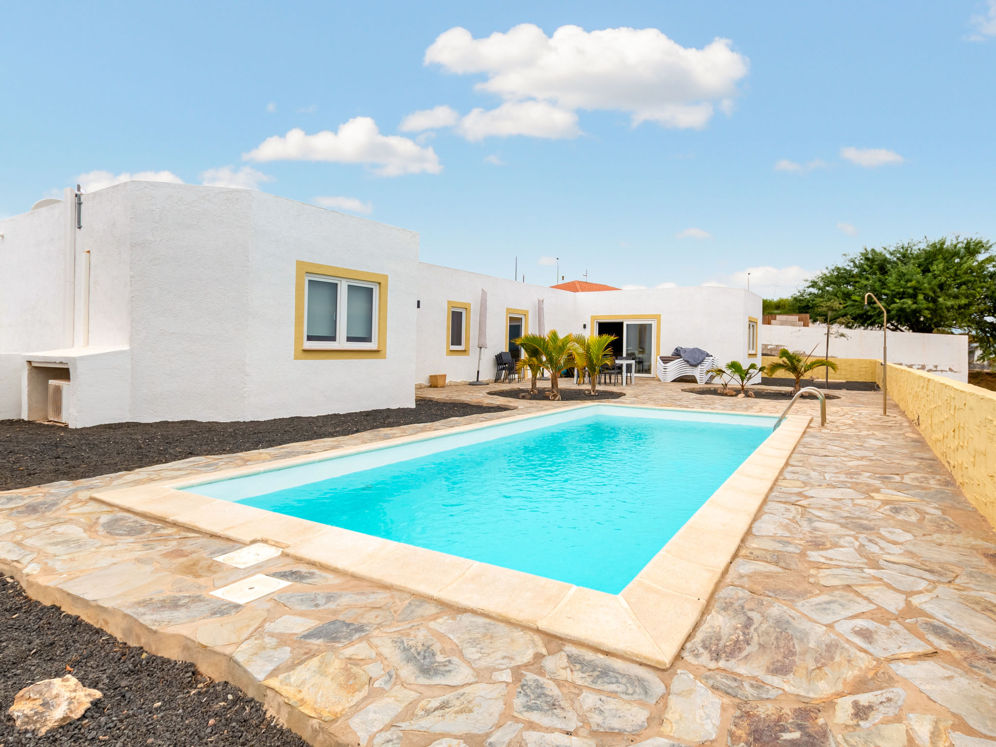 Foto 1 - Casa de 3 quartos em La Oliva com piscina privada e terraço