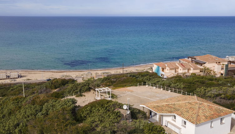 Foto 1 - Casa de 3 habitaciones en Badesi con jardín y vistas al mar