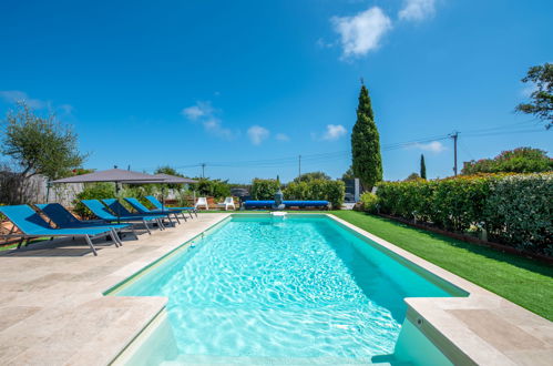 Foto 1 - Casa con 2 camere da letto a Cavalaire-sur-Mer con piscina privata e vista mare