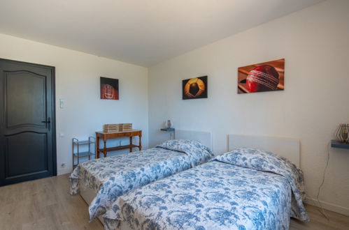 Foto 13 - Casa con 2 camere da letto a Cavalaire-sur-Mer con piscina privata e vista mare