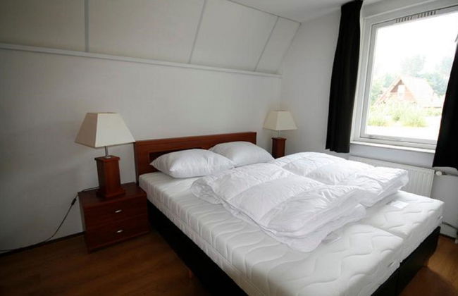 Casa de 4 quartos em Susteren com piscina e terraço - Foto 9