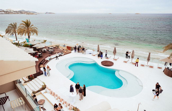 AMA Ibiza Beachfront Suites - Foto 3