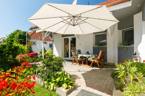 Photo 14 - Maison de 2 chambres à Balatonlelle avec jardin et terrasse