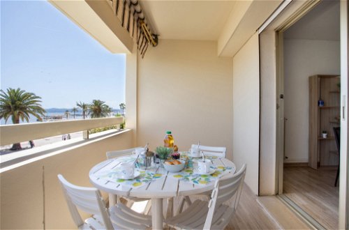 Photo 14 - 1 bedroom Apartment in Saint-Laurent-du-Var with terrace and sea view