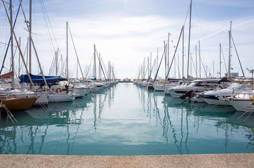 Photo 27 - 1 bedroom Apartment in Saint-Laurent-du-Var with terrace and sea view