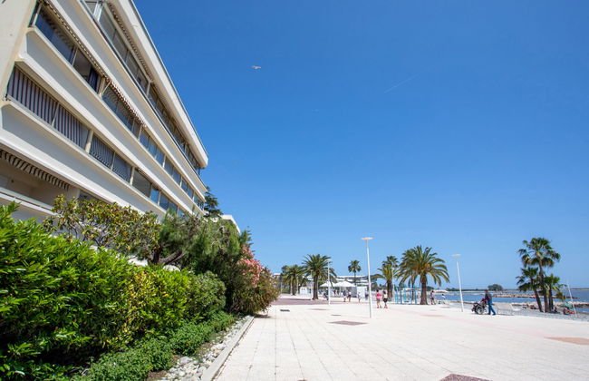 Appartement de 2 chambres à Saint-Laurent-du-Var avec jardin et terrasse - Photo 20