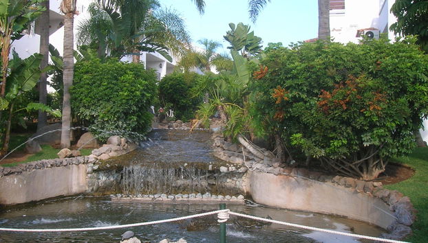 Fairways Club - Photo 2