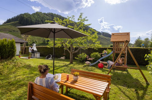 Foto 6 - Apartment mit 1 Schlafzimmer in Bruck an der Großglocknerstraße mit garten und blick auf die berge