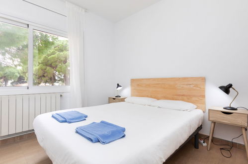 Foto 16 - Casa con 4 camere da letto a Lloret de Mar con piscina privata e vista mare