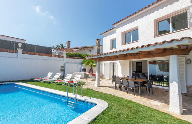 Casa de 5 quartos em Lloret de Mar com piscina privada e jardim - Foto 19