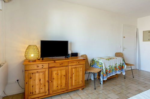 Photo 10 - 1 bedroom Apartment in Le Lavandou with terrace