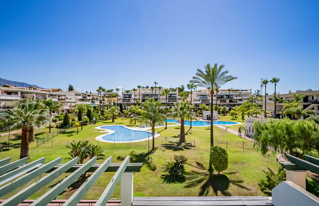 Apartamento de 3 quartos em Marbella com piscina e jardim - Foto 13