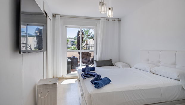 Apartment mit 3 Schlafzimmern in Marbella mit schwimmbad und garten - Foto 4