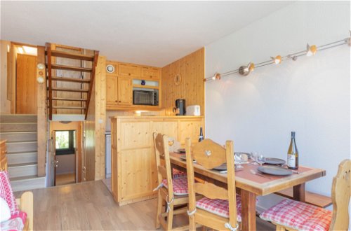 Foto 12 - Apartment mit 2 Schlafzimmern in Les Belleville mit blick auf die berge