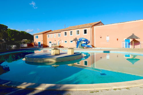 Photo 18 - 2 bedroom House in Le Barcarès with swimming pool and garden