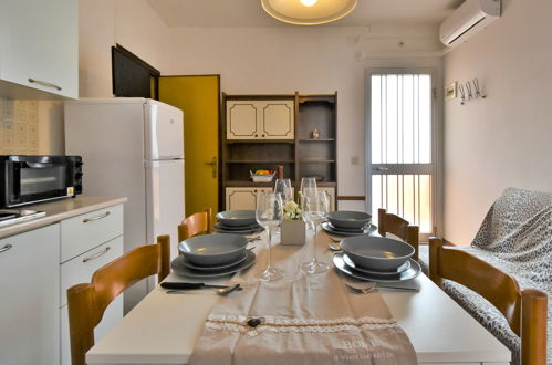 Foto 6 - Apartamento de 1 habitación en Rosolina con jardín