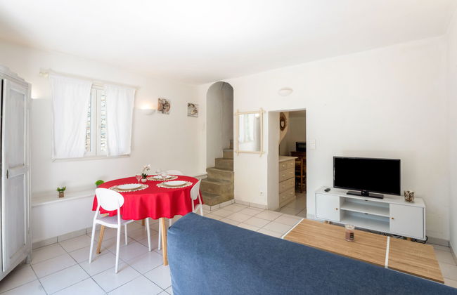 Casa de 2 quartos em Nyons com piscina e jardim - Foto 2