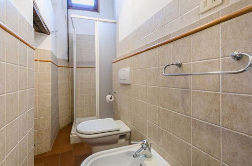 Photo 13 - 1 bedroom House in Greve in Chianti with swimming pool and garden