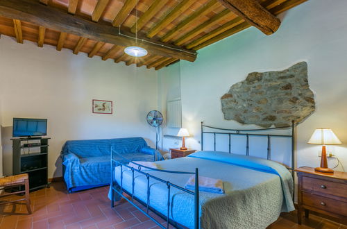 Photo 19 - 1 bedroom House in Greve in Chianti with swimming pool and garden