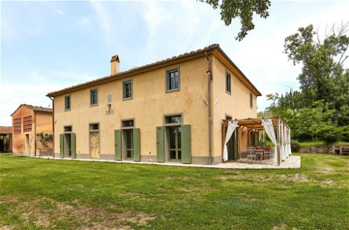Foto 24 - Casa de 4 habitaciones en Peccioli con piscina privada y jardín