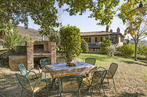 Photo 24 - 2 bedroom Apartment in Paciano with swimming pool and garden