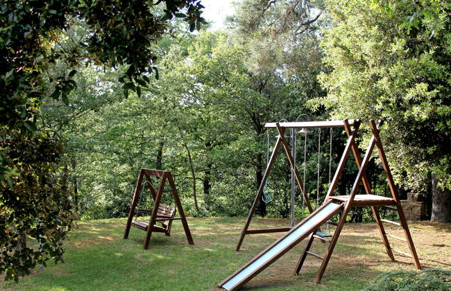 Apartamento de 2 quartos em Paciano com piscina e jardim - Foto 16