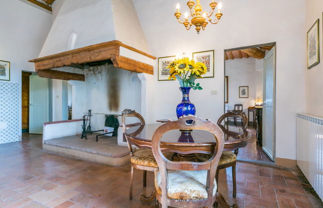 16 bedroom House in San Miniato with private pool and garden - Photo 47