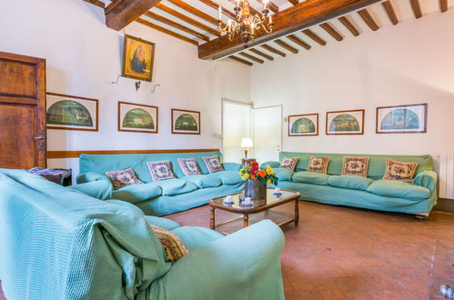 Photo 10 - 10 bedroom House in San Miniato with private pool and garden