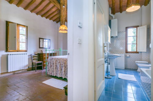 Foto 42 - Haus mit 6 Schlafzimmern in San Miniato mit privater pool und garten