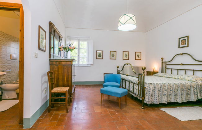 10 bedroom House in San Miniato with private pool and garden - Photo 57