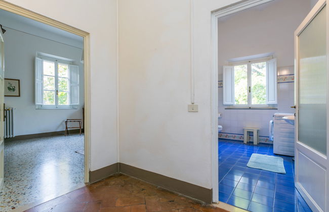 10 bedroom House in San Miniato with private pool and garden - Photo 38