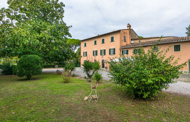 16 bedroom House in San Miniato with private pool and garden - Photo 76