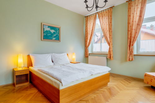 Foto 11 - Appartamento con 2 camere da letto a Desná con vasca idromassaggio