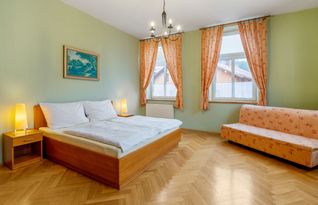 Apartamento de 2 quartos em Desná com banheira de hidromassagem - Foto 3