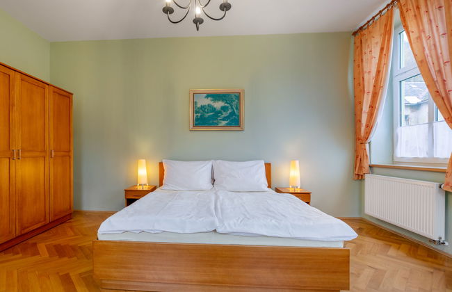 Apartamento de 2 quartos em Desná com banheira de hidromassagem - Foto 12