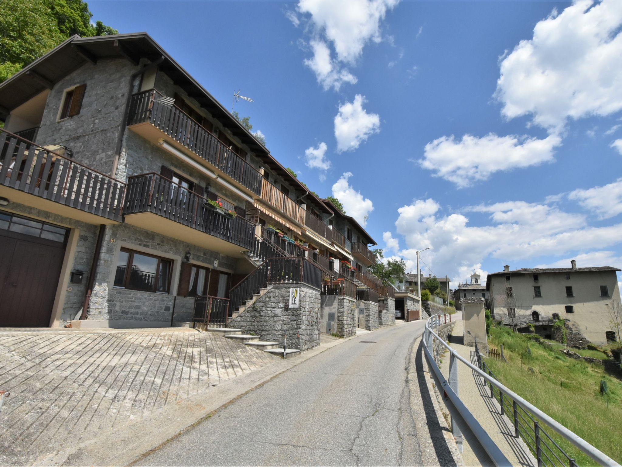 Foto 22 - Appartamento con 3 camere da letto a Civo con terrazza e vista sulle montagne