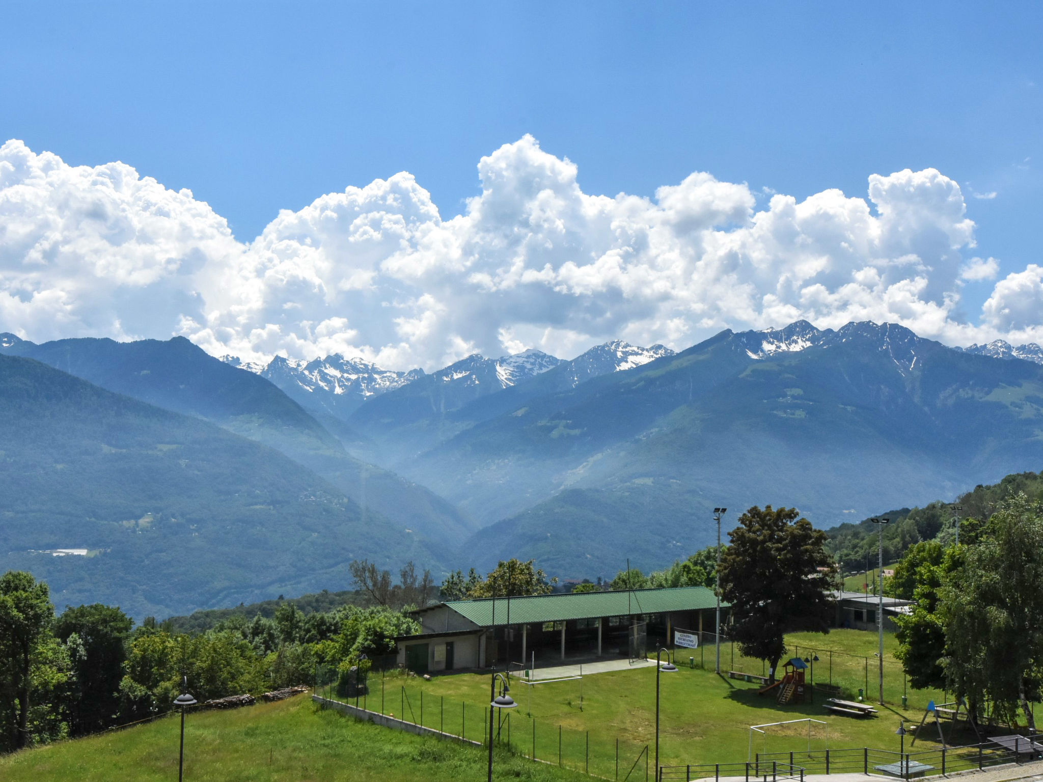 Foto 33 - Appartamento con 3 camere da letto a Civo con terrazza e vista sulle montagne