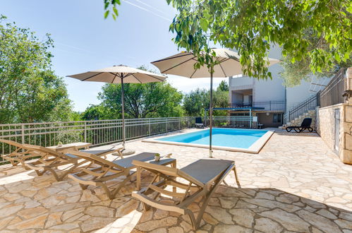 Foto 46 - Haus mit 7 Schlafzimmern in Jasenice mit privater pool und terrasse