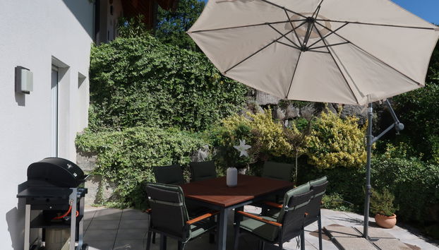 Apartamento de 2 quartos em Hofstetten com jardim e terraço - Foto 5
