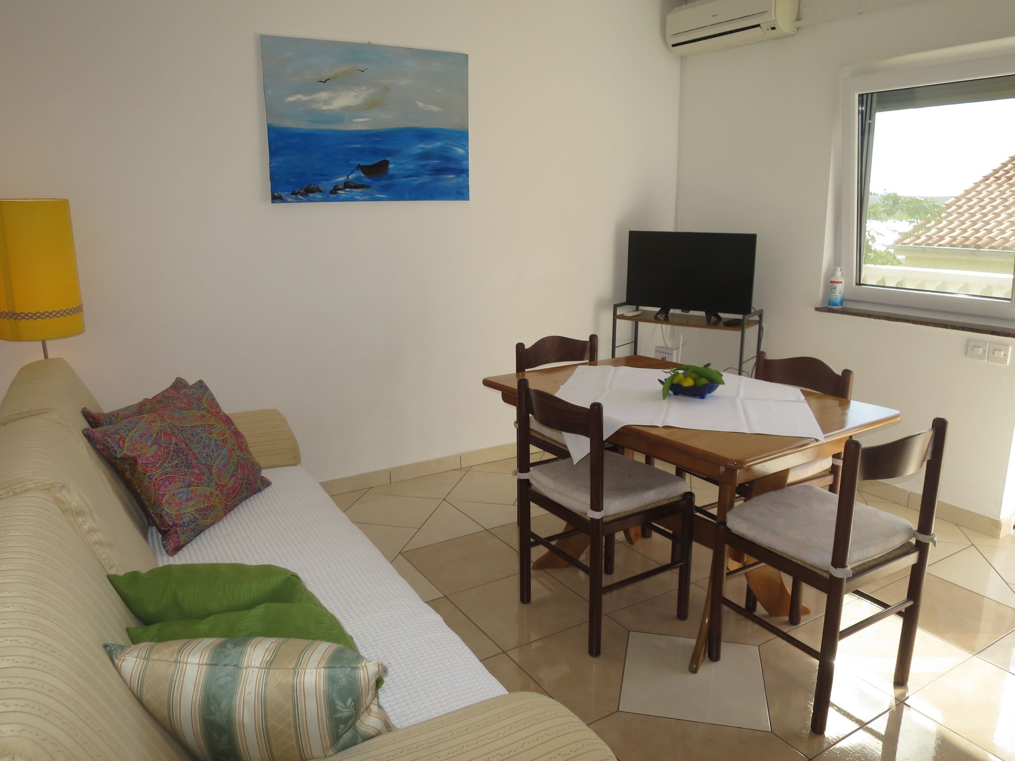 Foto 9 - Apartamento de 1 habitación en Jasenice con terraza y vistas al mar