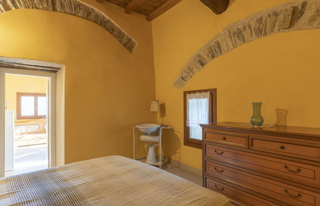 Apartamento de 2 quartos em Prelà com piscina e jardim - Foto 13