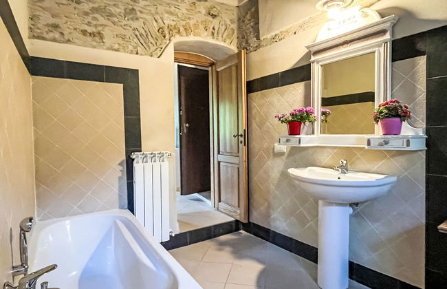 Apartamento de 2 quartos em Prelà com piscina e jardim - Foto 29
