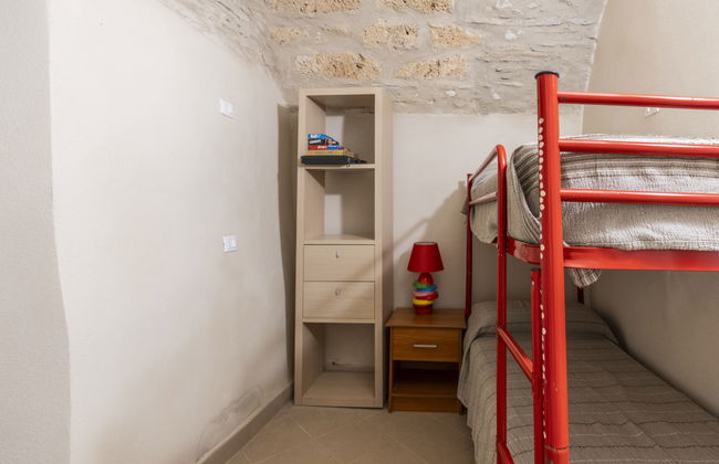 Apartamento de 2 quartos em Prelà com piscina e jardim - Foto 21