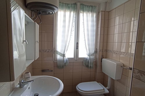 Photo 16 - 2 bedroom Apartment in Diano Marina with garden