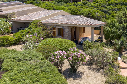 Photo 1 - Maison de 2 chambres à Trinità d'Agultu e Vignola avec jardin et terrasse