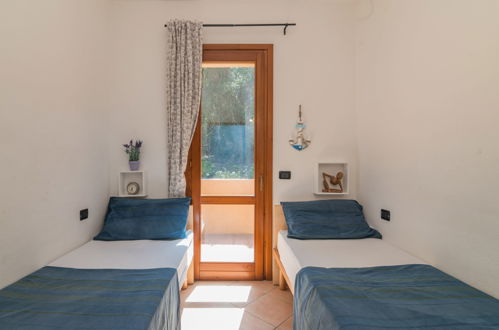 Photo 16 - 2 bedroom House in Trinità d'Agultu e Vignola with garden and sea view